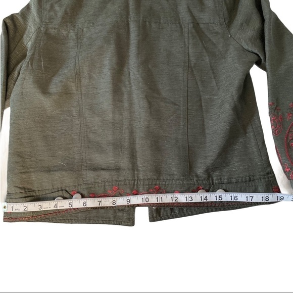 Carole Little Women Olive & Red Embroidered Silk Jacket Blazer Sz SP Shacket - Picture 11 of 11